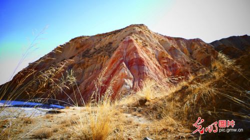 甘肃：探访祁连山——高台马营河大峡谷、小泉丹霞