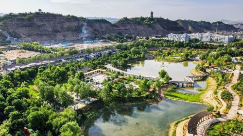 dcdcbb59d6a94a759e58759c43a317d5