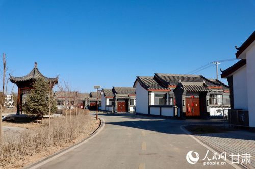 新居安,冬日暖。人民网记者 焦隆摄