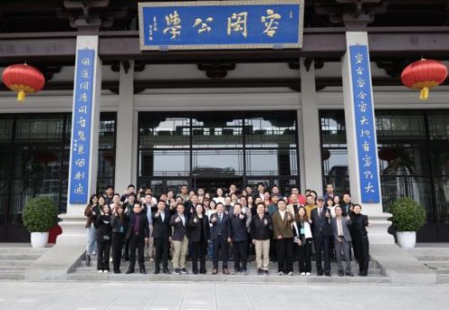 7b98a28a672a7abf0dc4179f4393c73c 2